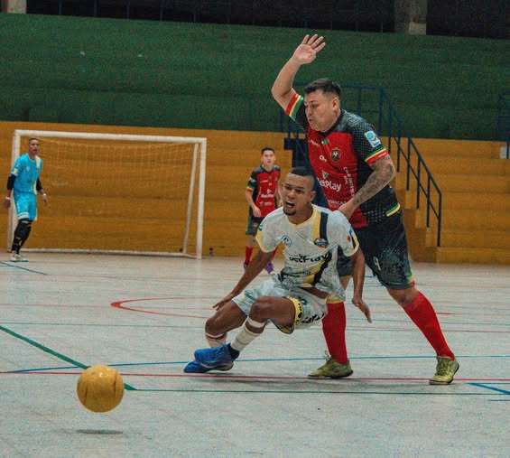REAL BUCARAMANGA Y ATLÉTICO SANTANDER SUMARON EN LA SÉPTIMA FECHA; ZARZAL PERDIÓ TERRENO